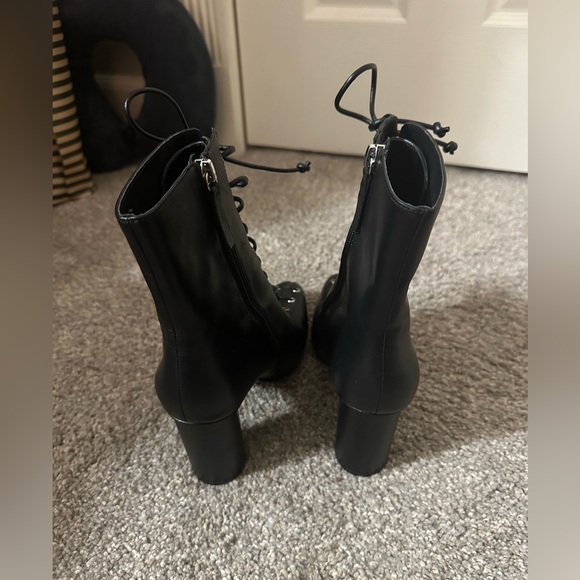 Zara boots - Picture 2 of 2
